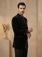Velvet hand embroidered with metal broach jodhpuri