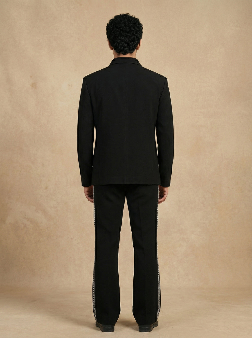 Shacket with thread work and zip