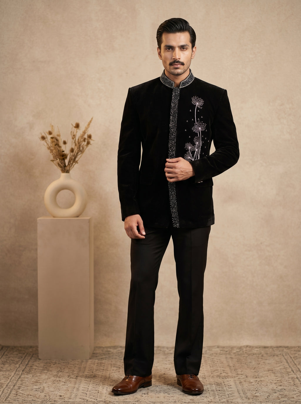 Velvet hand embroidered jodhpuri